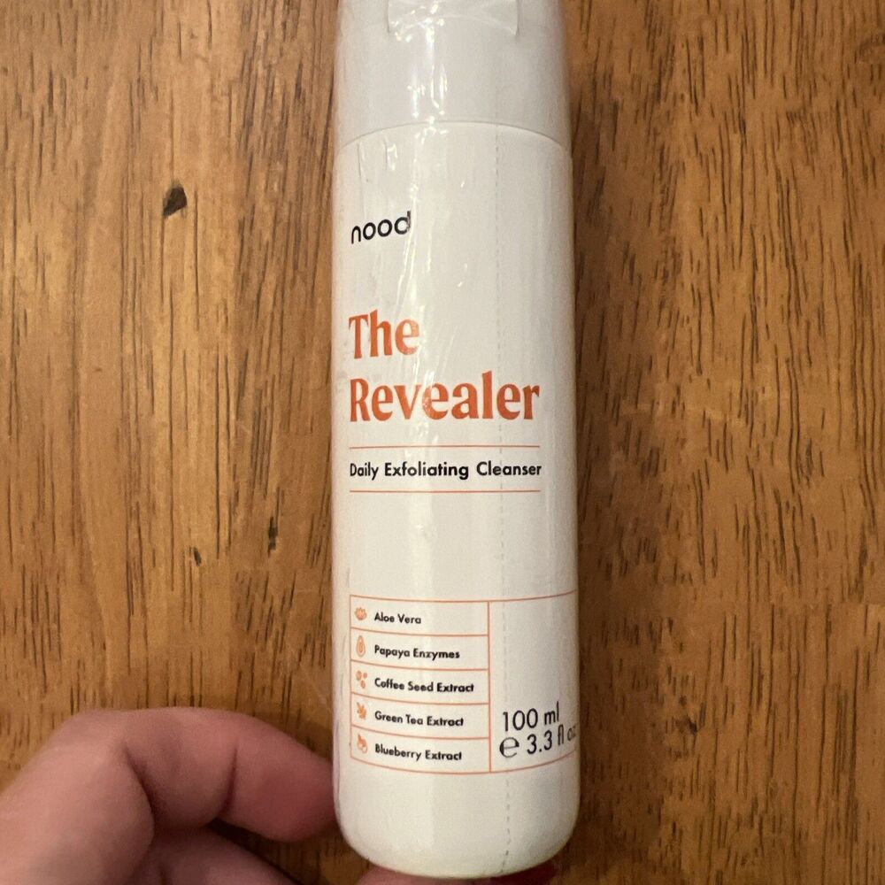 nood The Reviver Daily Soothing Aloe & The Revealer Daily Exfoliating Cleanser